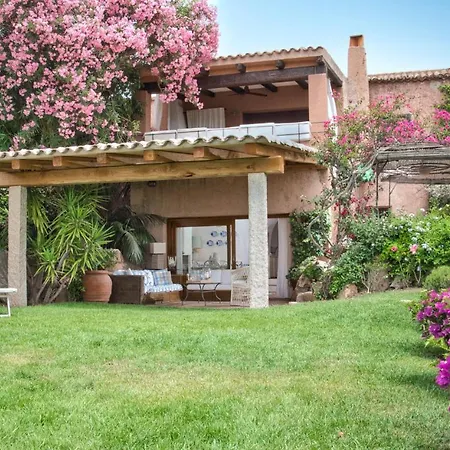 Vistamare Cala Di Volpe Hébergement de vacances Porto Cervo